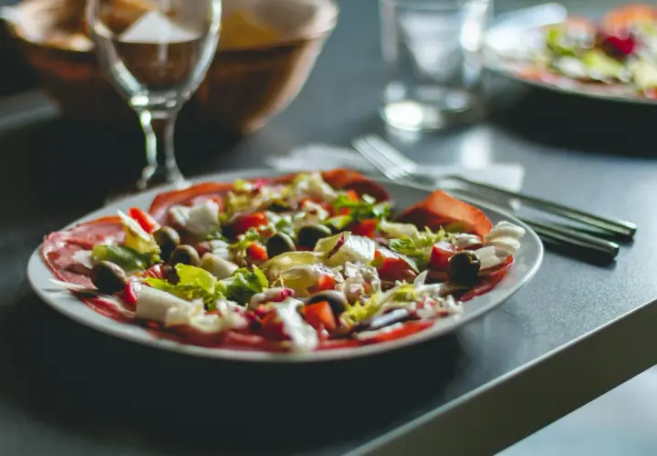Zdrowa Rewolucja na Talerzu: Catering Dietetyczny w Chorzowie