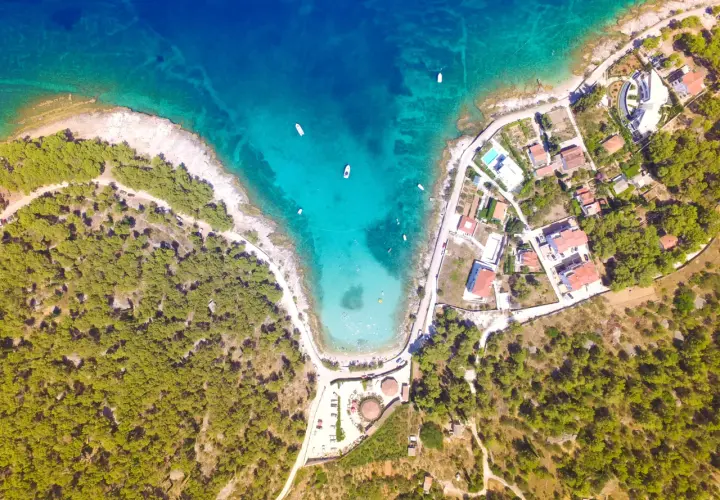 Wyspa Brač - co zobaczyć? Najlepsze miejsca i atrakcje na wyspie