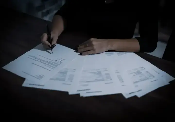 Co zrobić po zwrocie odpowiedzi na pozew? Kluczowe kroki do podjęcia