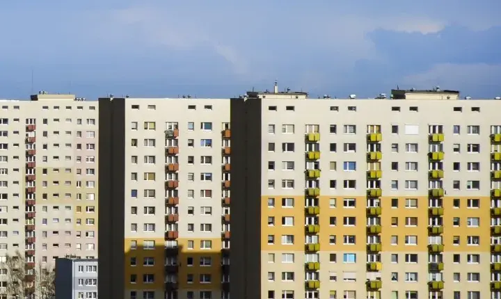 Ile zarabia radny osiedla w Poznaniu? Zaskakujące fakty o wynagrodzeniach