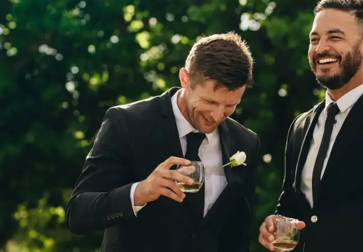 Jaki krawat na wesele, aby uniknąć faux pas i wyglądać elegancko
