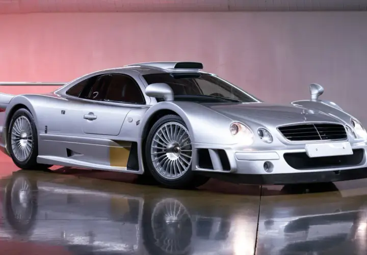 Mercedes-Benz CLK GTR AMG - ikona motoryzacji, która zmieniła świat wyścigów