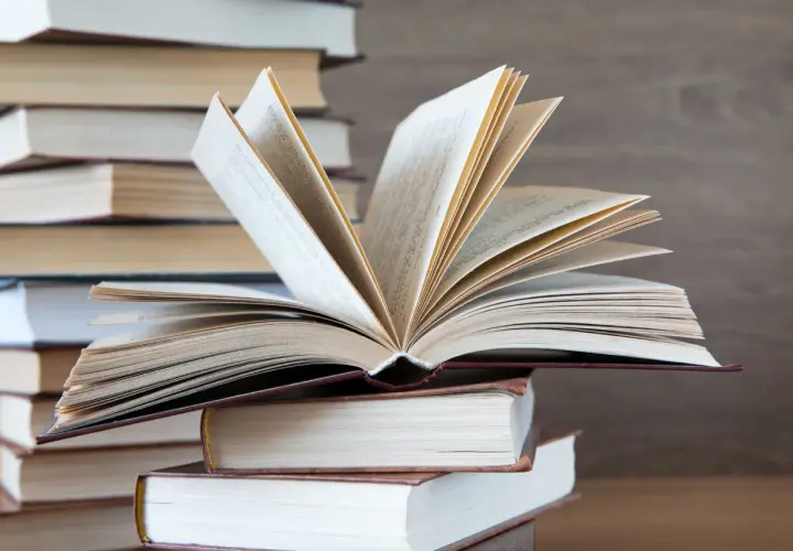 E-booki czy papier? Przyszłość czytelnictwa