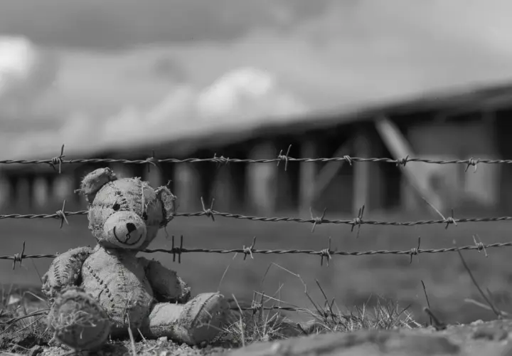 Dzieci z Auschwitz: Wstrząsająca historia małych więźniów. Ich los