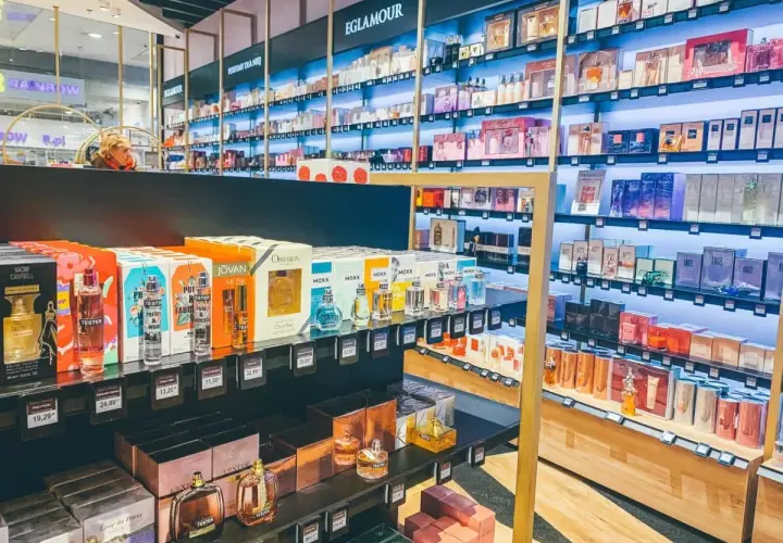 Gdzie oryginalne perfumy? Odkryj sprawdzone źródła autentycznych zapachów