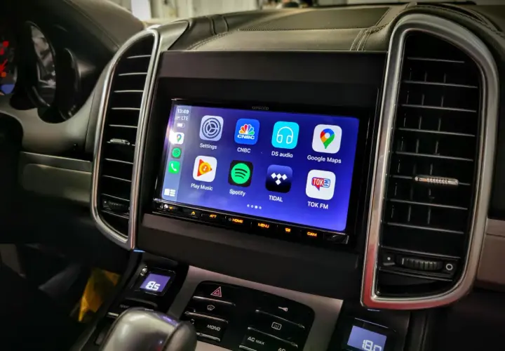 Stacje multimedialne z Android Auto: przegląd najlepszych modeli