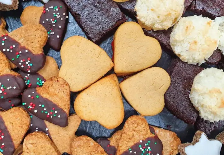 Mini karpatka? Małe ciastka, które zachwycą smakiem Twoich gości