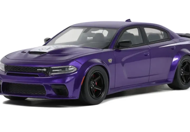 Dodge Charger 1:18 - Fascynujący świat modeli kolekcjonerskich