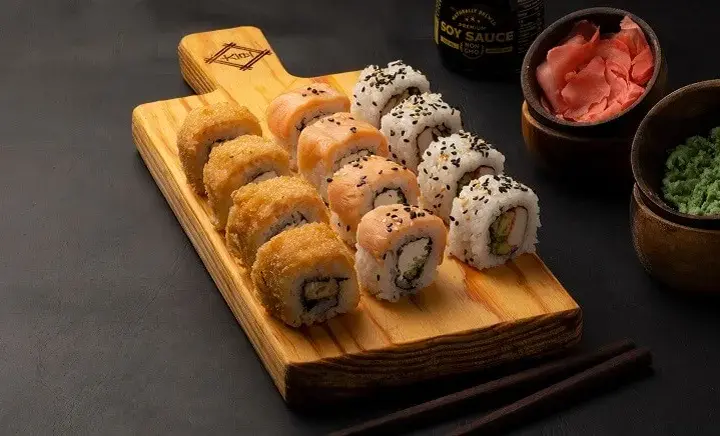 Ile kalorii ma sushi w tempurze? Sprawdź wartości dla każdego rodzaju