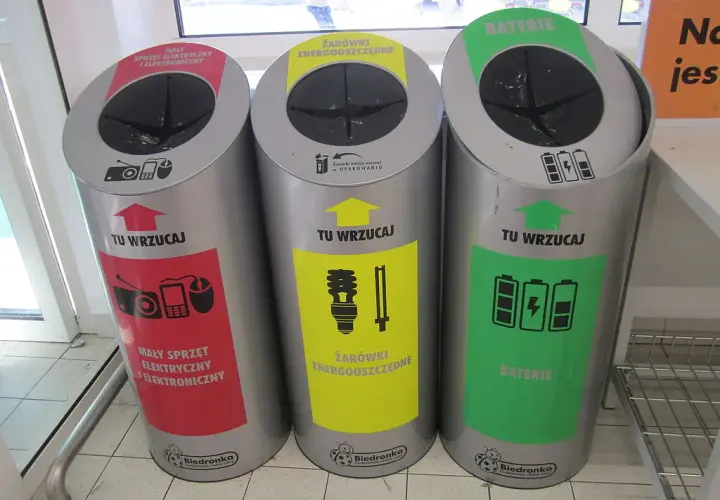Gdzie wyrzucić zużyte baterie? Poznaj bezpieczne sposoby utylizacji