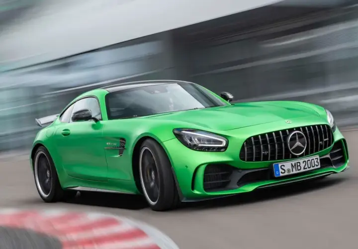 Mercedes-AMG GT - ikona luksusu i osiągów w świecie motoryzacji
