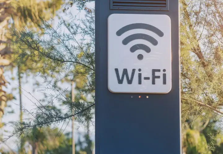 Zagrożenia publicznych sieci Wi-Fi