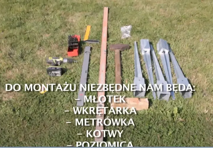 Mocne kotwy do płotu lamelowego. Uniknij wpadek przy montażu ogrodzenia
