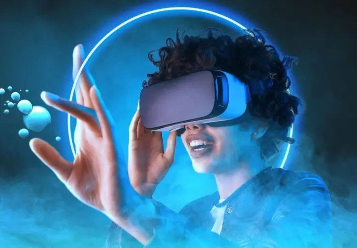 Jak oglądać filmy VR na telefonie i cieszyć się wrażeniami 3D
