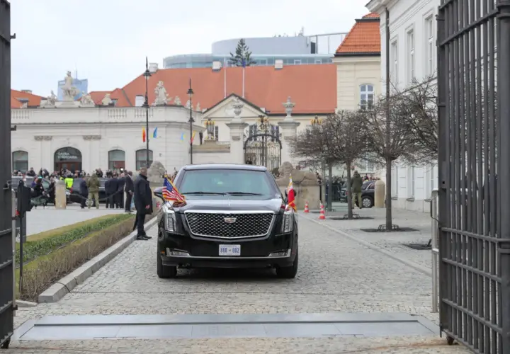 Czym jeździ prezydent USA? Poznaj tajemnice Cadillac One