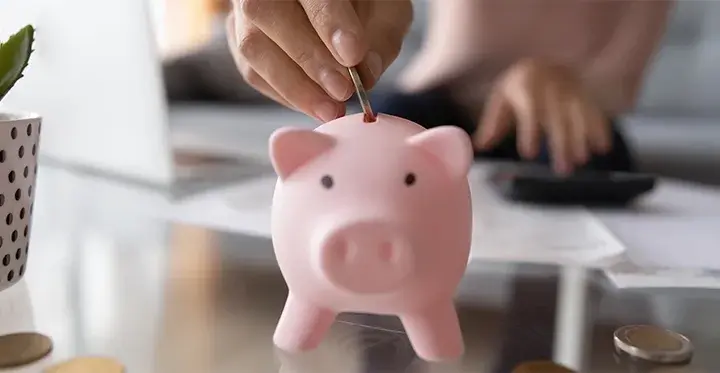 Oszczędzamy skutecznie: 7 prostych kroków do lepszych finansów