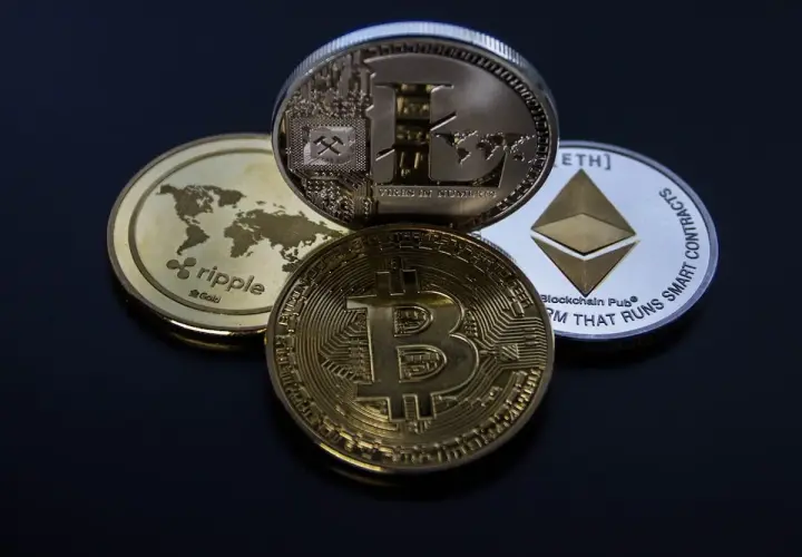Czy inwestowanie w kryptowaluty jest bezpieczne? Odkryj ryzyka i korzyści