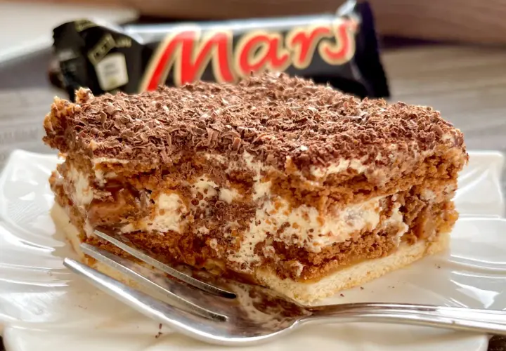 Najlepszy przepis na domowe ciasto mars - szybkie i bez pieczenia