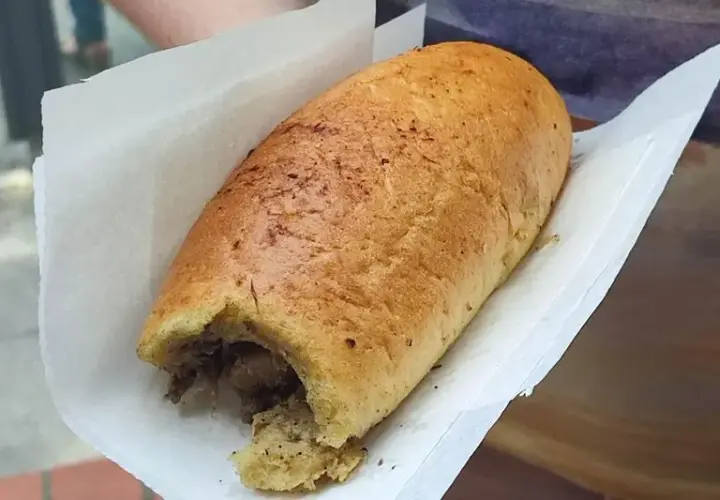 Bułka z pieczarkami jak za komuny – smak, który przenosi w czasie