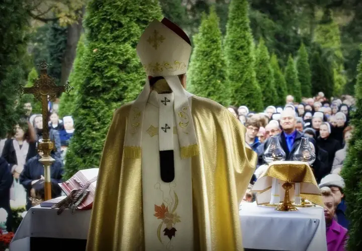 Czy praca 11 listopada to grzech? Oto, co mówi Kościół