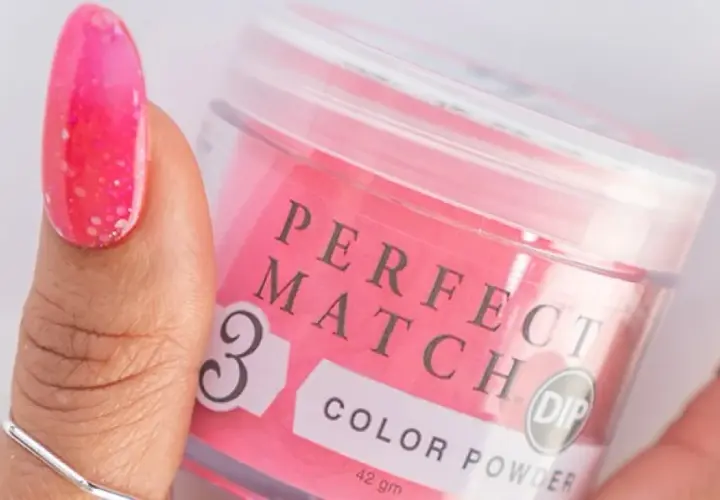 Najlepsze firmy oferujące manicure tytanowy – co warto wiedzieć o produktach?