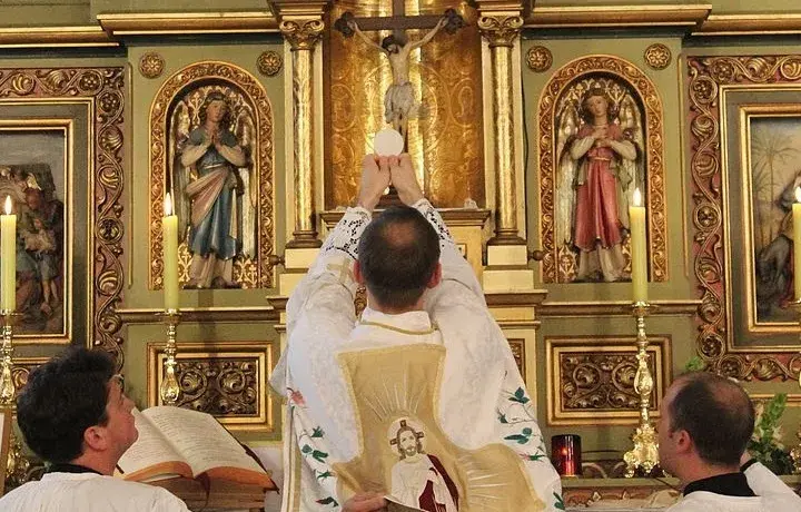 Czym jest msza święta i dlaczego ma tak wielkie znaczenie?