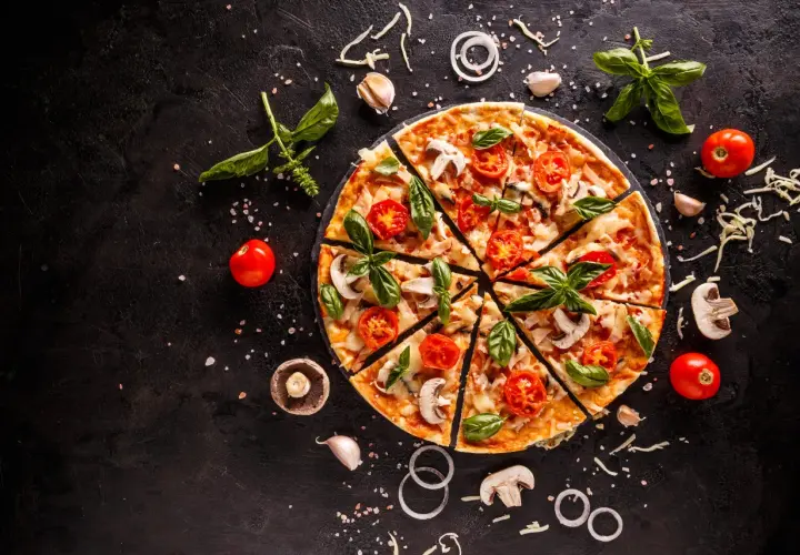 Dlaczego pizza przywiera do kamienia i jak tego uniknąć?