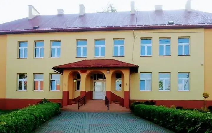 Szkoła Podstawowa im. Kazimierza Woźnieckiego w Jeziorach Wielkich - ważne informacje