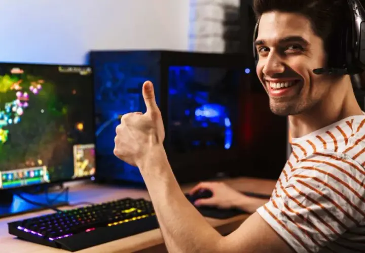 Jaki monitor do gier? Wybierz mądrze, zyskaj przewagę w grze!