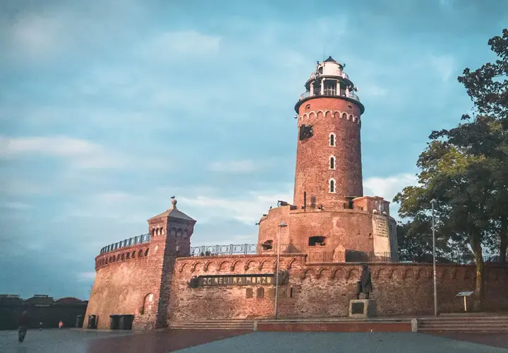 Kołobrzeg czy warto: co musisz wiedzieć przed wizytą w tym mieście