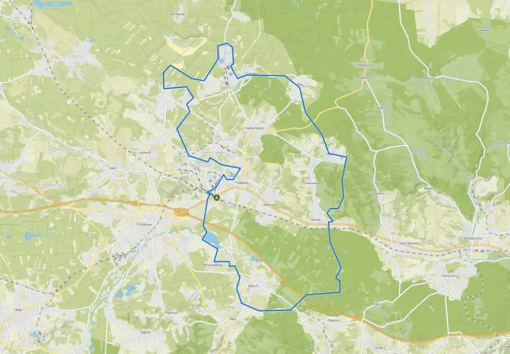Trasa rowerowa velo rudawa okrąża tereny z licznymi jeziorami i lasami, prowadząc przez miejscowości takie jak Trzebinia, Chrzanów i Bolecin.