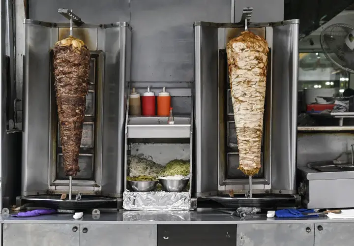 Ile kebabów dziennie można sprzedać? Odkryj kluczowe czynniki wpływające na sprzedaż
