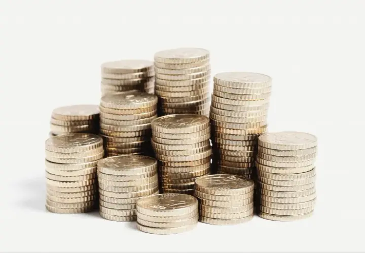 Bitcoin to piramida finansowa? Prawda, która może cię zaskoczyć i ochronić przed stratą