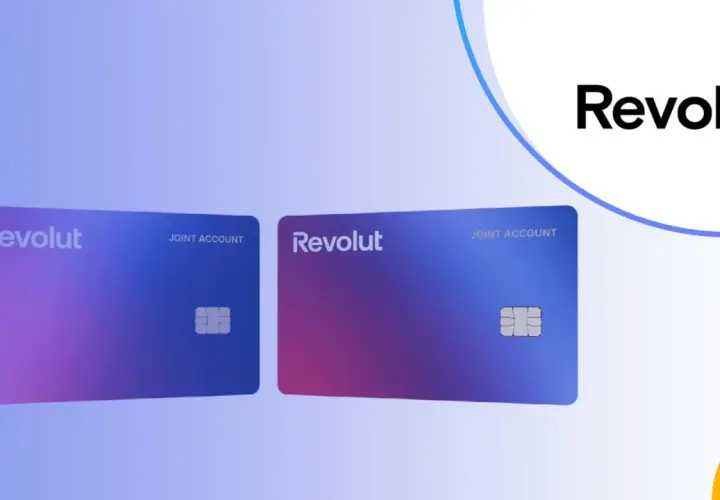 Dwie karty Revolut z napisem "JOINT ACCOUNT". Czy revolut jest darmowy? Sprawdź sam!