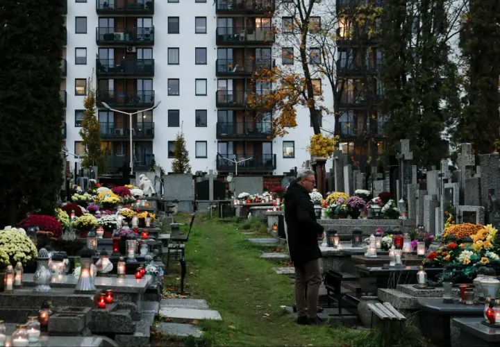 Ile kosztuje miejsce na cmentarzu w Ciechanowie? Ceny i opcje grobów