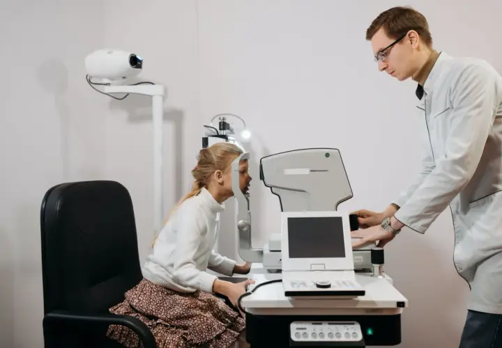 Czy do okulisty prywatnie trzeba mieć skierowanie? Oto prawda o wizytach