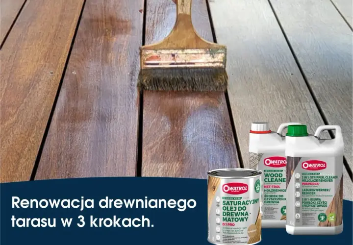Olej do drewna podkreśla jego naturalne właściwości, odnawiając taras. Pędzel nakłada produkt na deski.