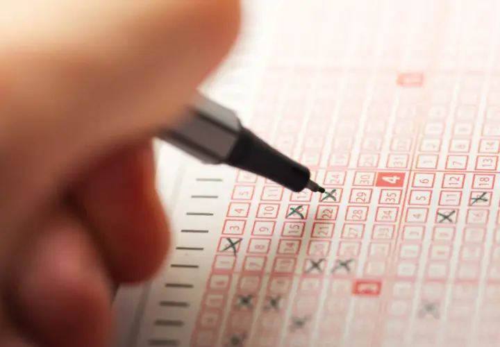 Jasnowidzenie lotto: czy naprawdę można przewidzieć numery?