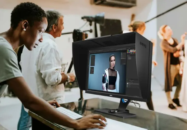 Jaki monitor wybrać? Poradnik: praca, gry, grafika, parametry.