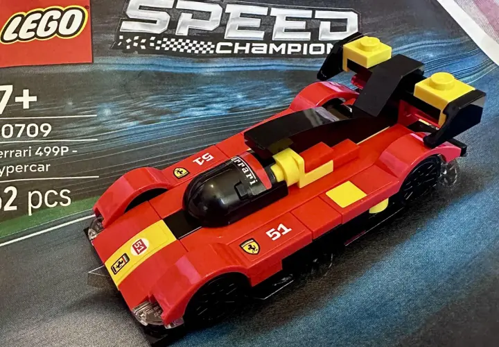 Jak zbudować samochód z LEGO? Darmowe instrukcje i własne MOC