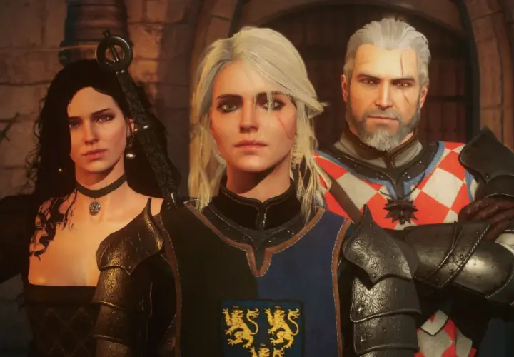 Ciri, Geralt i Yennefer z Wiedźmina serialu. Trójka bohaterów w zbrojach, gotowa na przygodę.