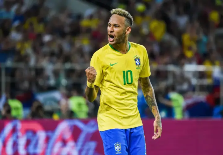 Neymar wiek: Poznaj datę urodzin i porównaj z innymi gwiazdami