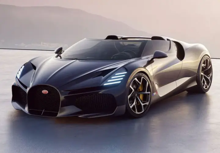 Bugatti La Voiture Noire, el coche más caro del mundo, un deportivo negro brillante con líneas aerodinámicas y luces LED.