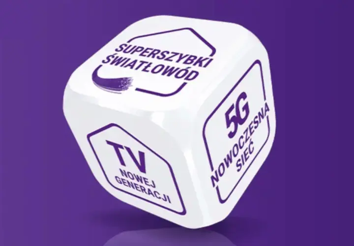 Kostka z napisami "Superszybki światłowód", "TV nowej generacji" i "5G nowoczesna sieć". Idealne oferty Play abonament.