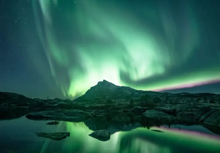 Norwegia: Co warto zwiedzić? Plan podróży, fiordy i zorza polarna