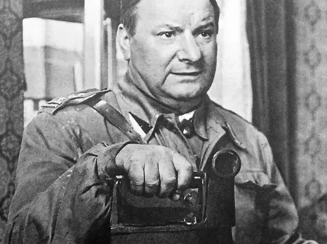 Tadeusz Kalinowski aktor: jego niezwykłe życie i niezapomniane role