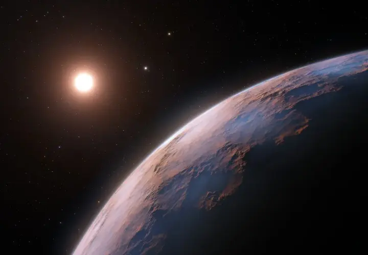 Widok z kosmosu na planetę o skalistej powierzchni, oświetloną przez gwiazdę Proxima Centauri.