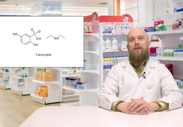 W aptece widać schemat chemiczny etamsylatu, znanego też jako cyklonamina, oraz farmaceutę.