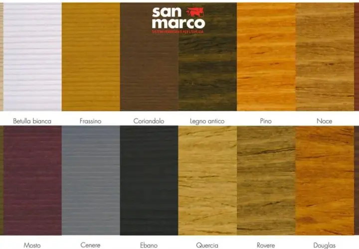 Tabella colori legno naturali: campioni di diverse tonalità, dall'incolore al Teak, passando per tonalità come Quercia e Ebano.