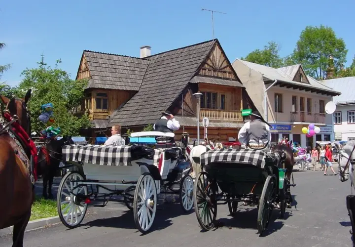 Najlepsze atrakcje w Poroninie, które musisz zobaczyć podczas wizyty
